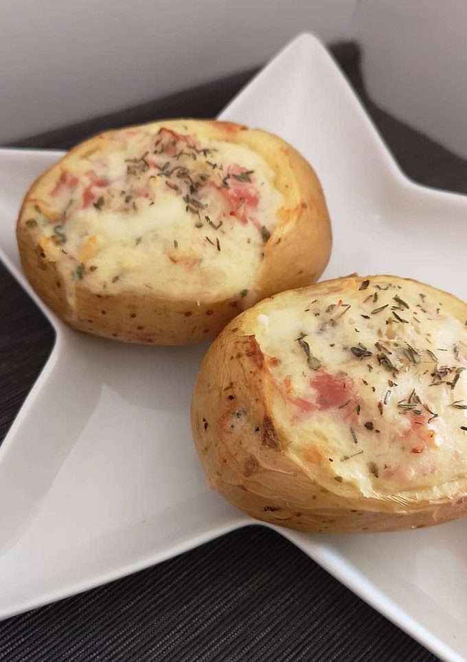 Una foto de Patatas rellenas asadas