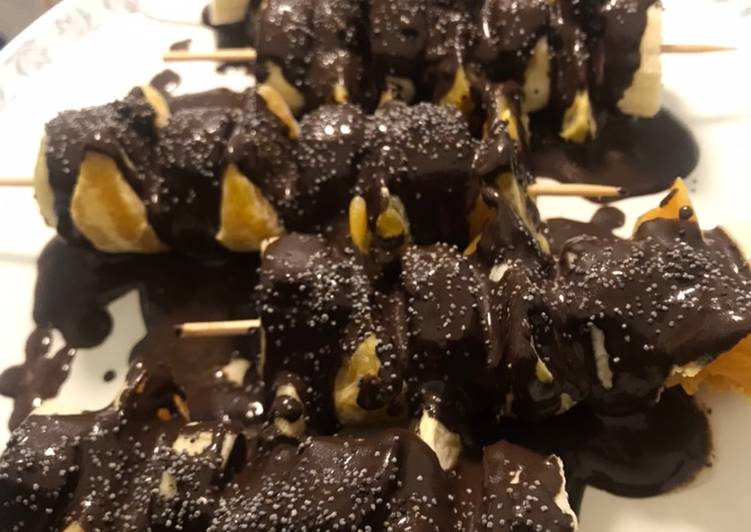 Pinchito de plátano y mandarina con chocolate negro 99%