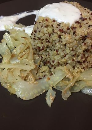 Foto di Tortino di quinoa con finocchi al sesamo e crema delicata
