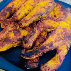 A picture of Assamese tamarind fried fish.