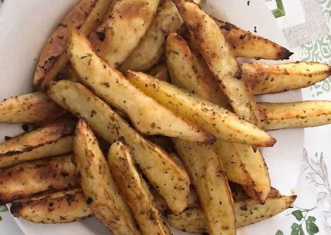 Cara Gampang Menyiapkan Rosemary roasted potato wedges (kentang wedges panggang rosemary, Menggugah Selera