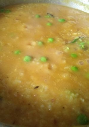 A picture of Mung dal khichdi.
