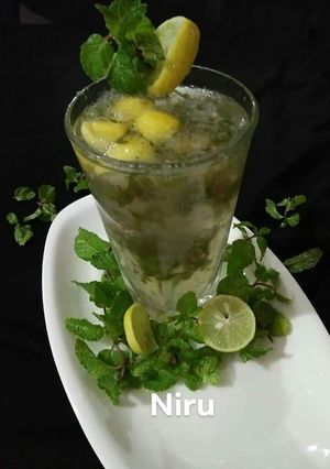 A picture of Virgin Mojito / Lemon Mojito.
