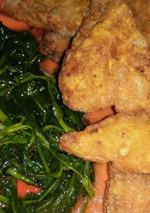 Foto resep Tumis kangkung + Chrispy for ur brunch