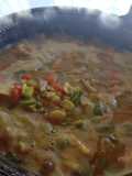 Chuleta ahumada con habas