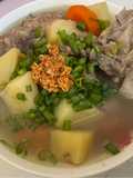 Sop tulang babi (boleh juga di ganti sapi)