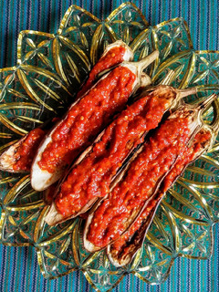 Foto resep Terung Bakar Teflon Sambal Terasi