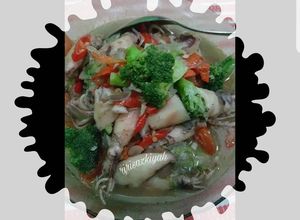 Foto resep 🦑Cumi brokoli saus tiram