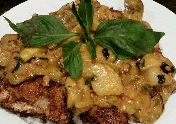 Easiest Way to Make Super Quick Homemade Brad&#39;s fried chicken with thai panang curry sauce