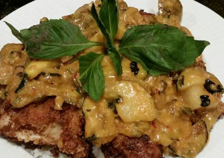 Brad's fried chicken with thai panang curry sauce