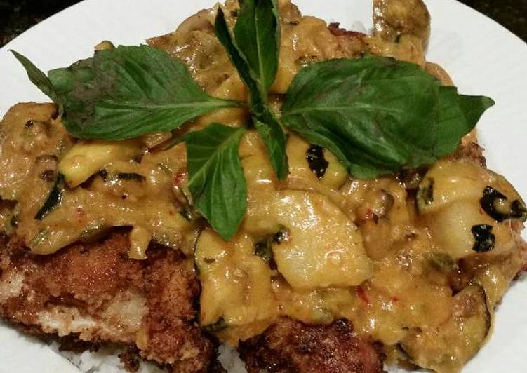 Easy Cheap Dinner Brad&#39;s fried chicken with thai panang curry sauce