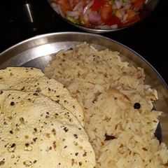 A picture of Indian style fried rice.