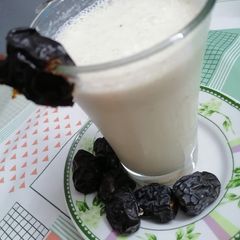 Dates Milkshake A picture of Dates Milkshake.