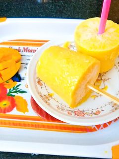 Mango kulfi🍡🍡 (Mango kulfi recipe in tamil) செய்முறை முக்கிய புகைப்படம்