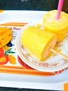 Mango kulfi🍡🍡 (Mango kulfi recipe in tamil) செய்முறை முக்கிய புகைப்படம்