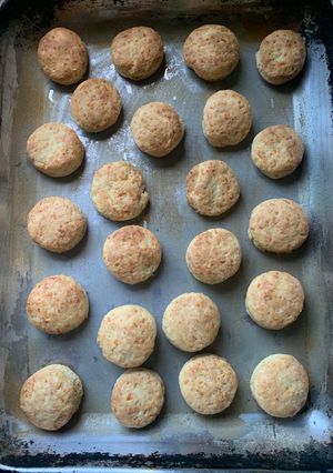 Una foto de Scones de queso