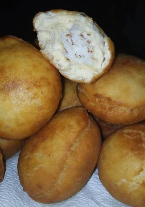 A picture of Coconut buns.