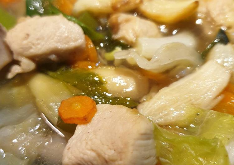 Resep Sop Segar Dada Ayam - Diet yang Bikin Ngiler