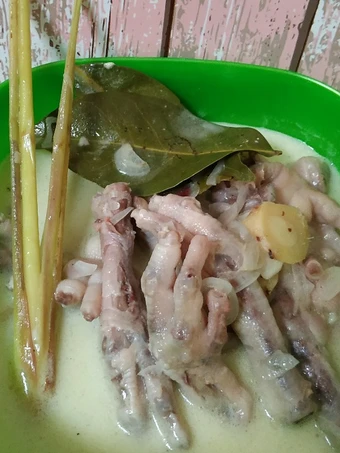 Cara Mudah Menyiapkan Resep Garang Asem Ceker yang Menggugah Selera Anti Ribet, Bisa Manjain Lidah