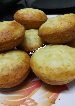 A picture of Quick Eggless Mini Cakes.