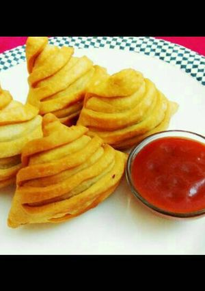 A picture of Layered samosa.