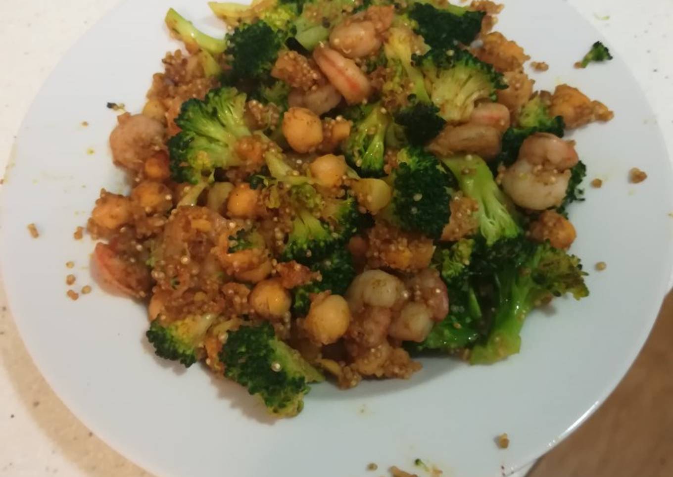 Salteado de garbanzos al curry