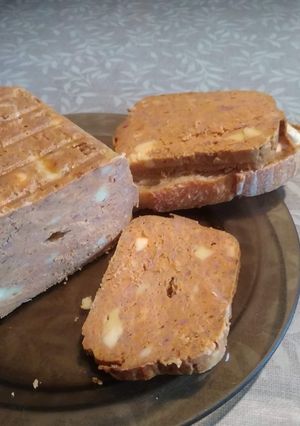 Csirkemáj pástétom sonkaprésben recept fotója