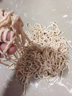 รูปของ เส้นบะหมี่ไข่โฮมเมด