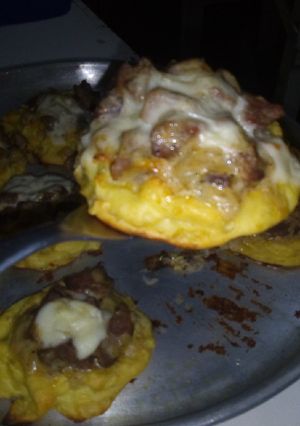 Una foto de Canastas de Papas con Carne!! 🇦🇷💕