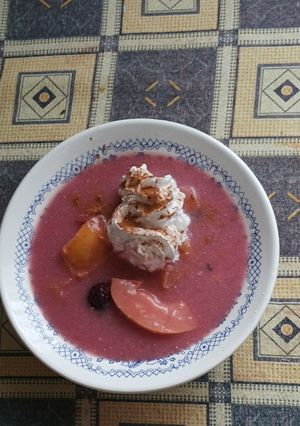 1308. Alma, szeder és birsalma leves 😋 recept fotója
