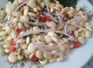 Una foto de Ceviche de chocho o tarwi