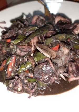 Foto resep Cumi masak tinta hitam