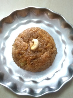 சர்க்கரைப் பொங்கல் (Sarkarai Pongal recipe in Tamil) செய்முறை முக்கிய புகைப்படம்