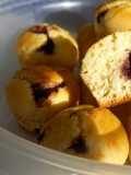 Muffin con marmellata di more fatta in casa