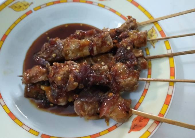 Langkah Mudah untuk Menyiapkan Sate Daging Empuk Bumbu Kecap Anti Gagal