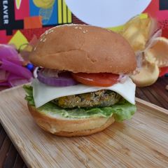 A picture of Spinach Corn Patty Burger.