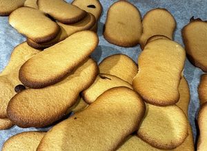 Una foto de Bizcocho de soletilla para tiramisú