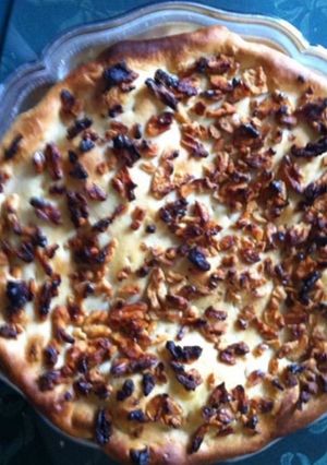 Une photo de Tarte salée aux lardons pignons noix et gorgonzola