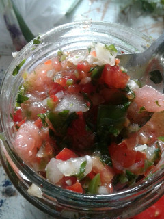Una foto de Salsa criolla