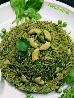पालक पुलाव (palak pulao recipe in Hindi) रेसिपी मुख्य फोटो