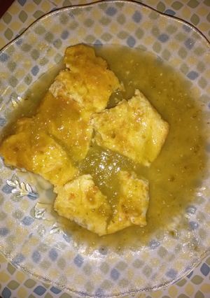 Una foto de Huevo en salsa verde