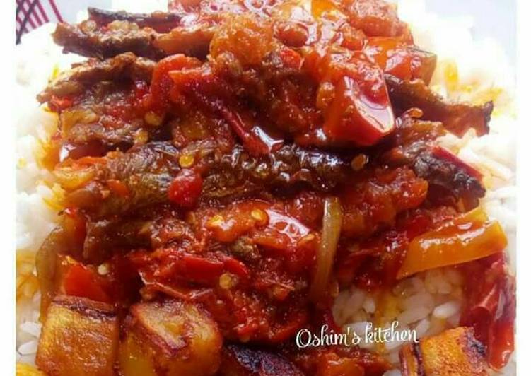 Recipe of Perfect Bellpeppered sauce with Dry Fish