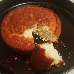 A picture of Banana Cake.
