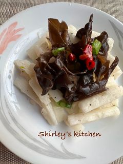 黑木耳脆炒山藥 的食譜成品照片