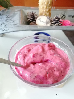 Una foto de 315. Helado de frutos del bosque vegano / Thermomix