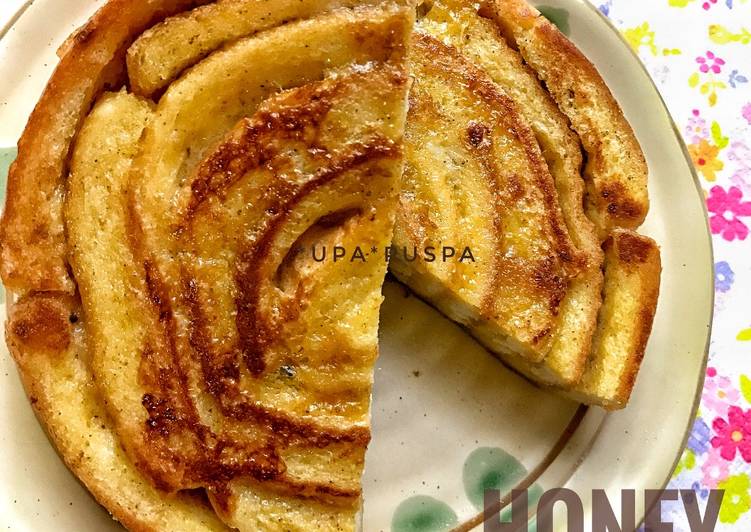 Bagaimana Menyiapkan Honey butter bread roll with cinnamon, Enak Banget