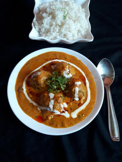 सूरन पालक कोफ्ता (Suran Palak Kofta recipe in Hindi) रेसिपी मुख्य फोटो