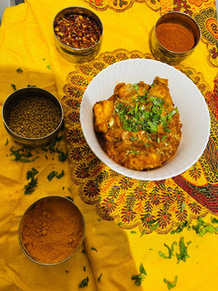 A picture of Chicken Tikka Masala.