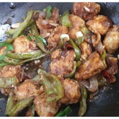 A picture of Chilli Chicken.