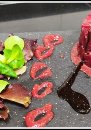 Una foto de Ensalada de remolacha y huevo